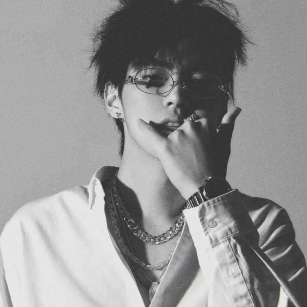  Facebook DP For Boys