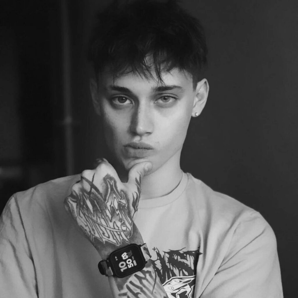  Attitude DP For Boys